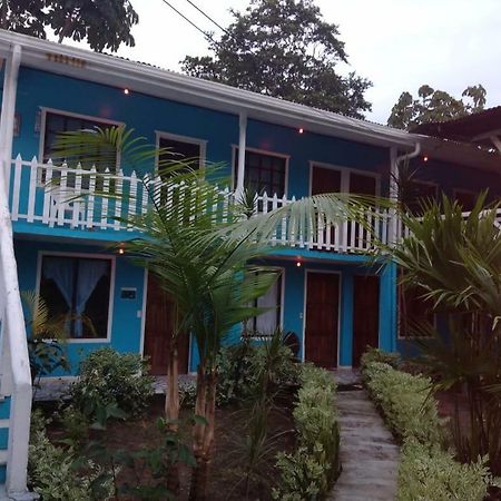 Cabinas Miss Miriam 2 Tortuguero Exterior foto